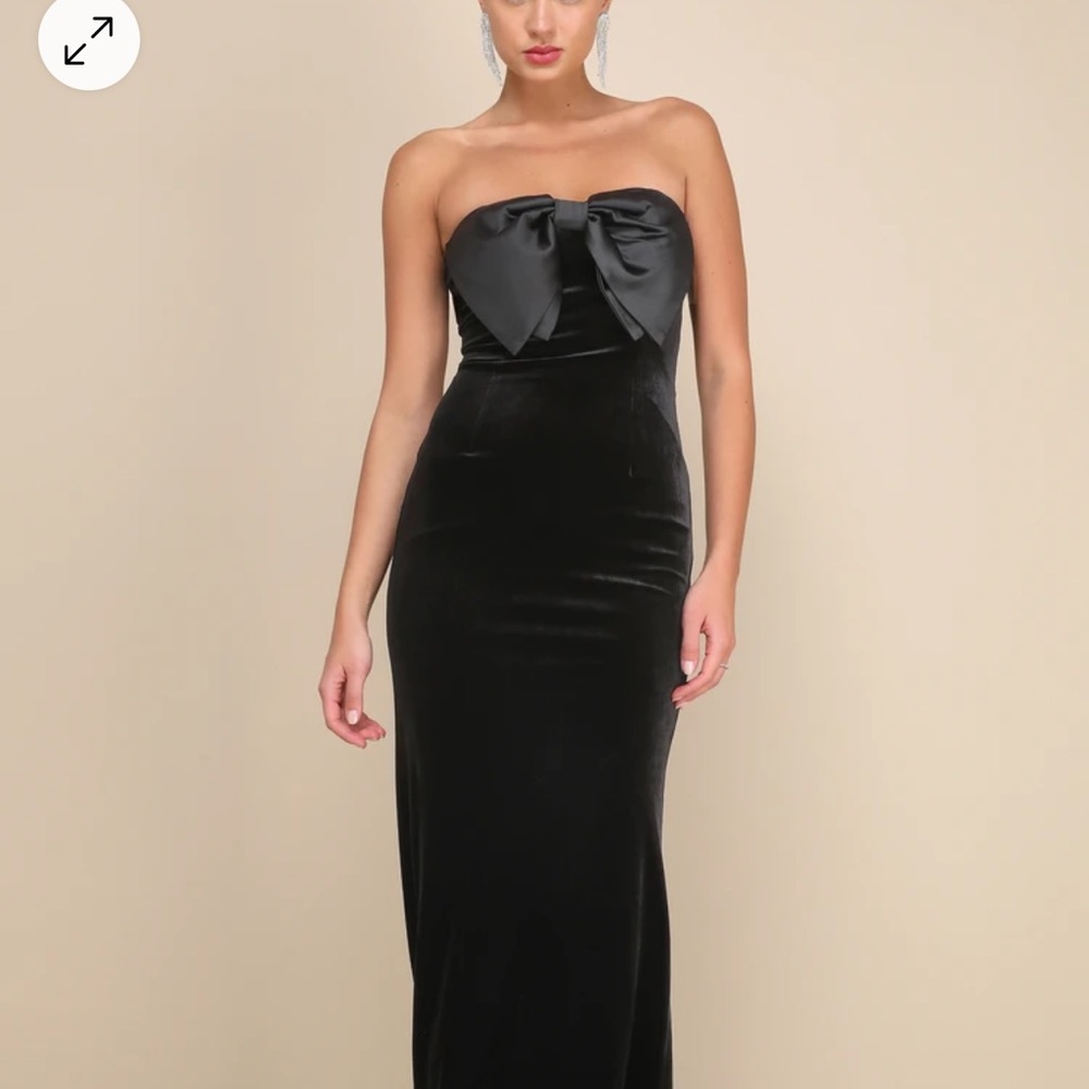Lulu's Black Strapless Dress